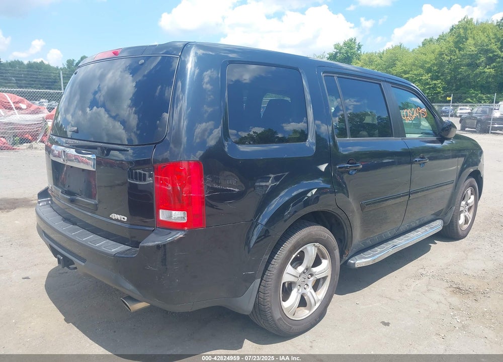 2013 HONDA PILOT VIN: 5FNYF4H53DB084492