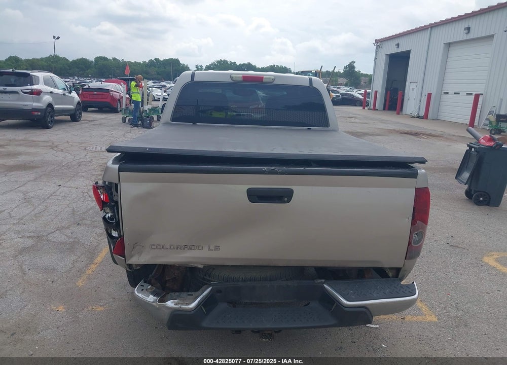 2005 CHEVROLET COLORADO LS VIN: 1GCDT136X58185830
