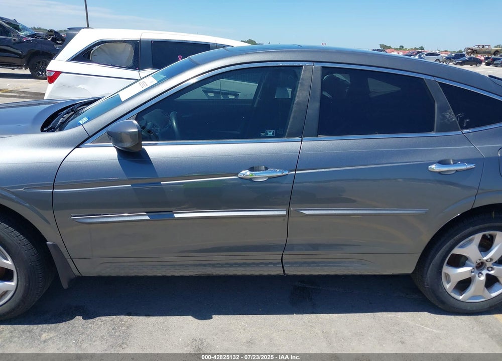 2011 HONDA ACCORD CROSSTOUR VIN: 5J6TF2H53BL005714
