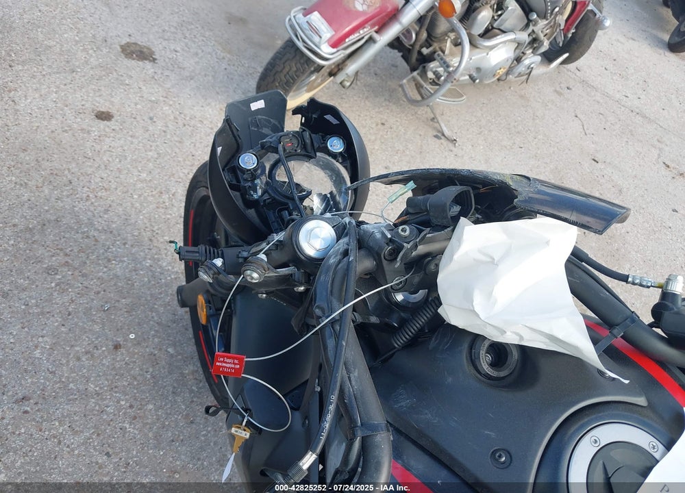 2024 KAWASAKI EN650 E VIN: JKAENEE12RDA06987