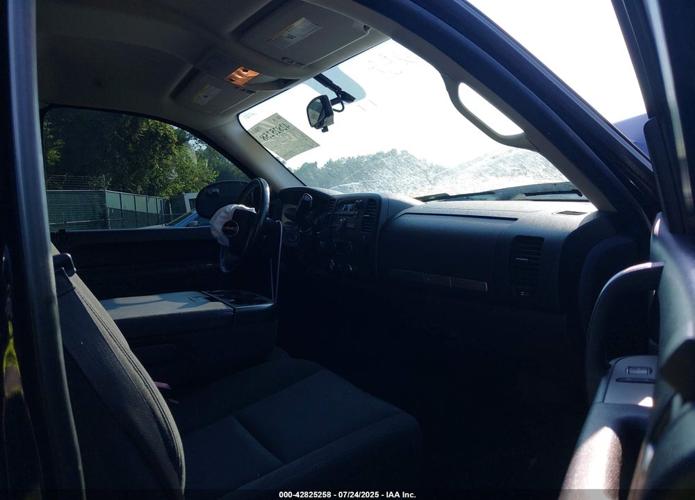 2011 GMC SIERRA 1500 VIN: 1GTR2VE39BZ136515