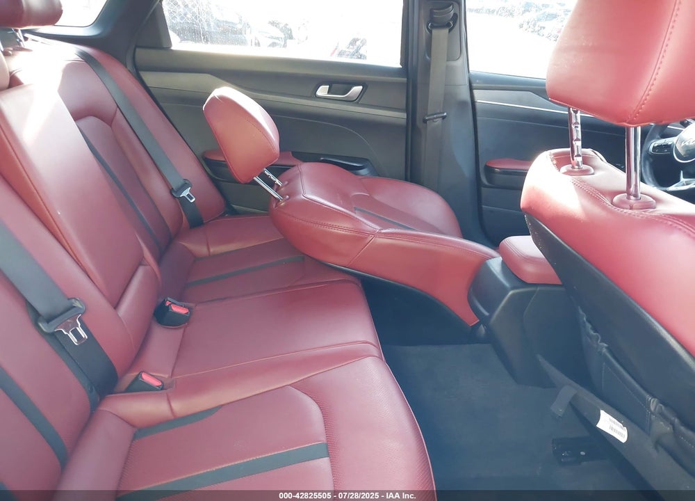2024 KIA K5 VIN: 5XXG64J2XRG258476