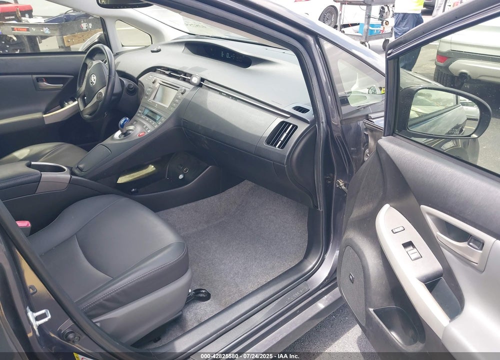 2012 TOYOTA PRIUS FOUR VIN: JTDKN3DU0C1575433