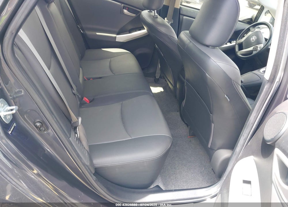 2012 TOYOTA PRIUS FOUR VIN: JTDKN3DU0C1575433