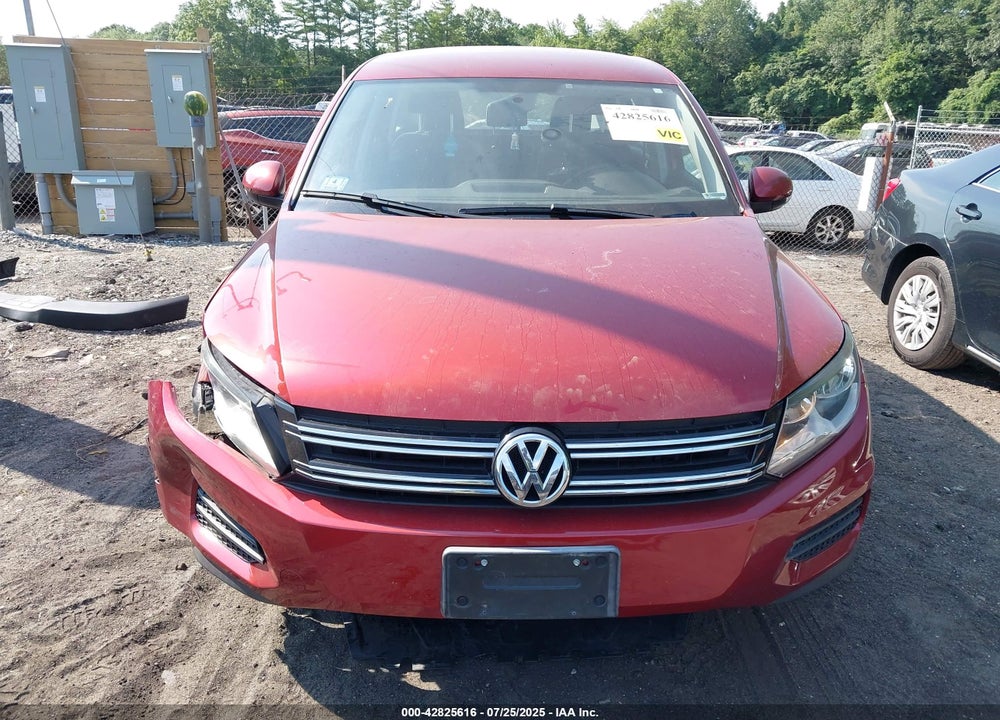 2012 VOLKSWAGEN TIGUAN VIN: WVGBV7AX6CW001360