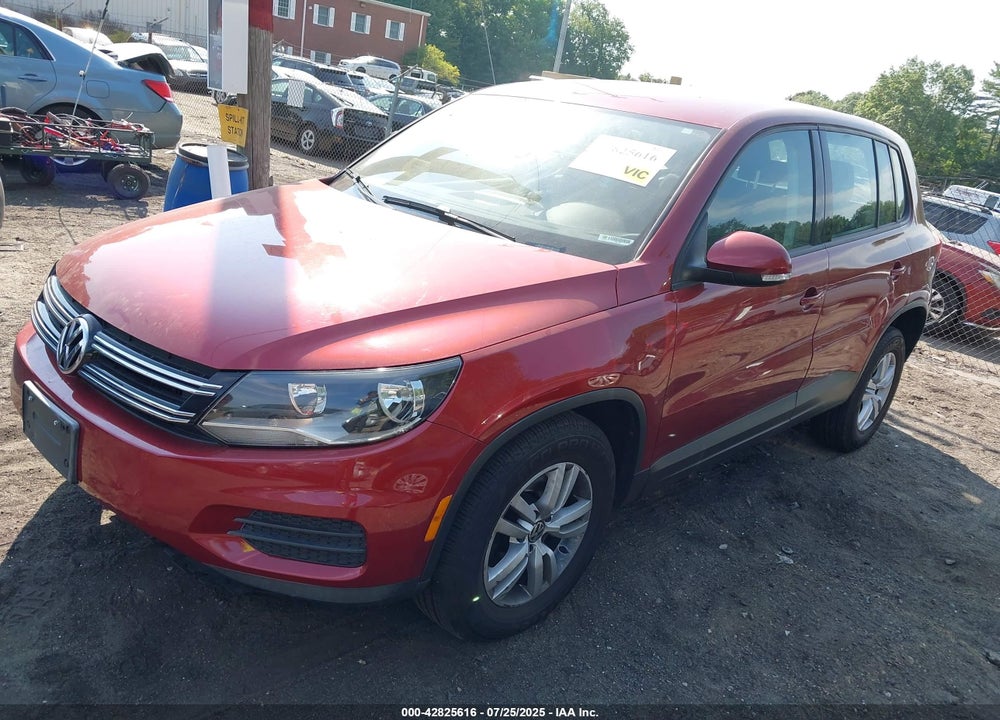 2012 VOLKSWAGEN TIGUAN VIN: WVGBV7AX6CW001360
