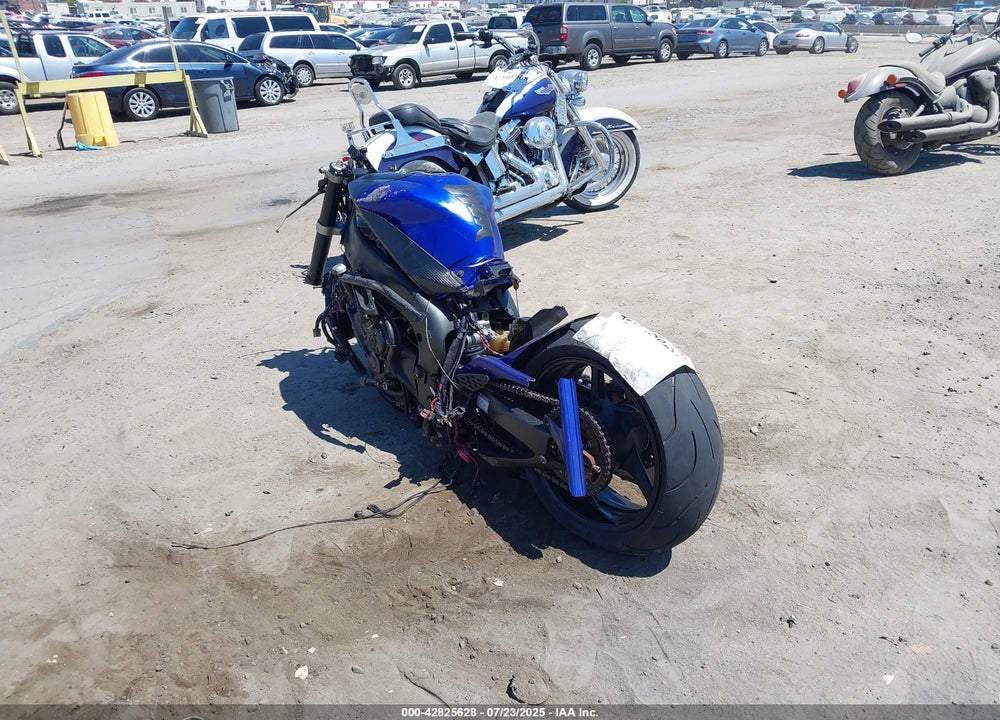 2005 YAMAHA YZFR1 C VIN: JYARN13Y45A002623