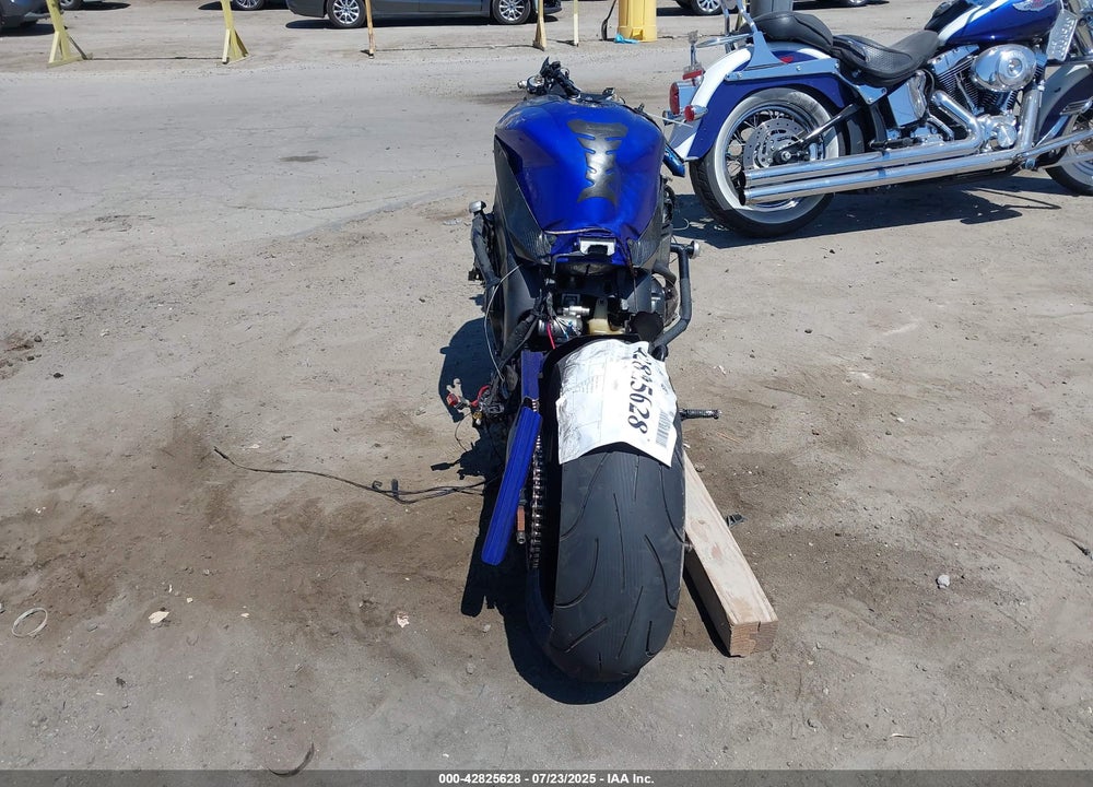 2005 YAMAHA YZFR1 C VIN: JYARN13Y45A002623