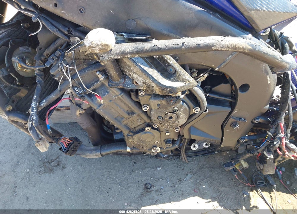 2005 YAMAHA YZFR1 C VIN: JYARN13Y45A002623