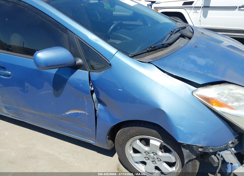 2005 TOYOTA PRIUS VIN: JTDKB20U853047333