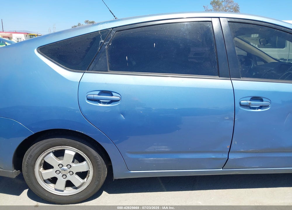 2005 TOYOTA PRIUS VIN: JTDKB20U853047333