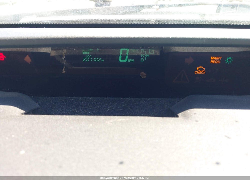 2005 TOYOTA PRIUS VIN: JTDKB20U853047333