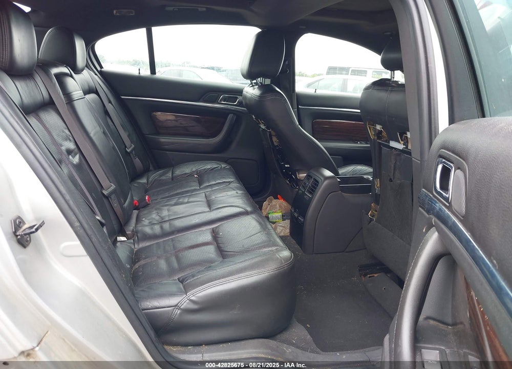 2009 LINCOLN MKS VIN: 1LNHM93R59G605878