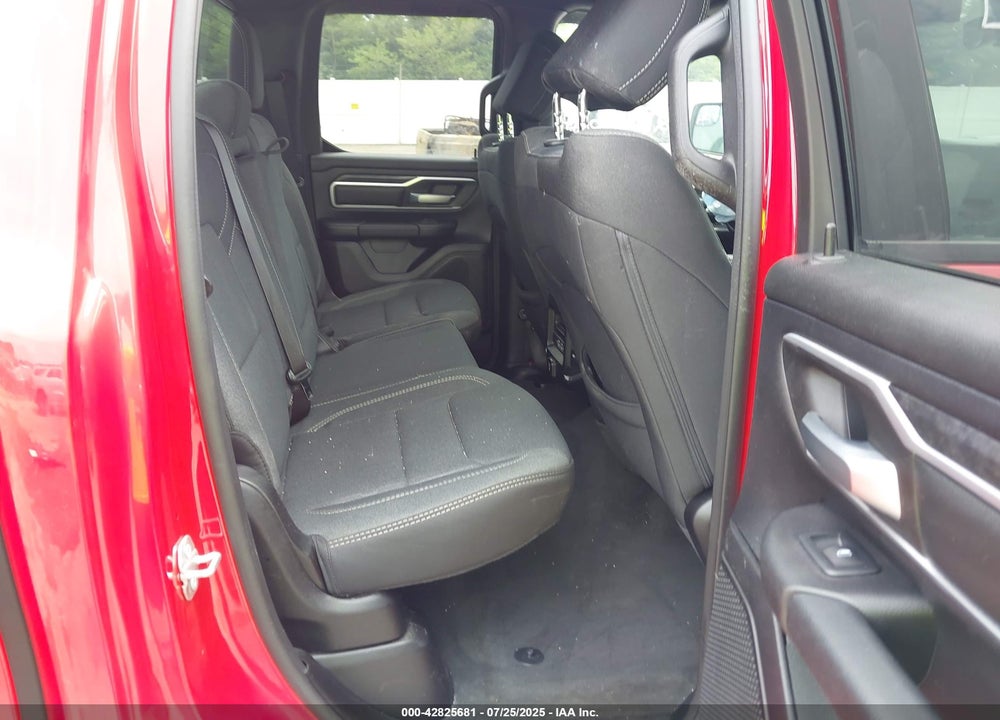 2021 RAM 1500 BIG HORN 4X4 6'4 BOX VIN: 1C6SRFBT7MN741934