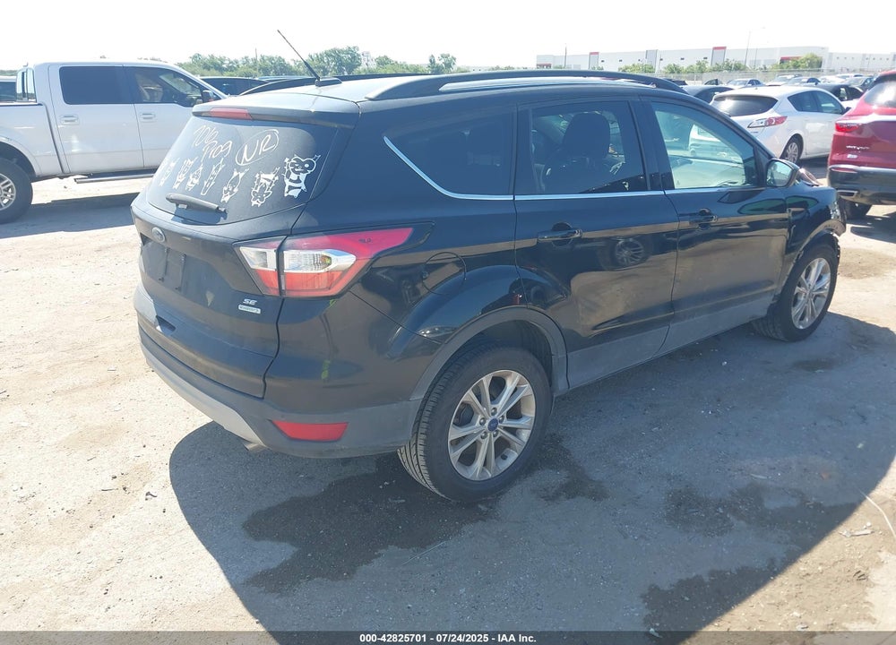 2017 FORD ESCAPE SE VIN: 1FMCU0GD7HUD17977