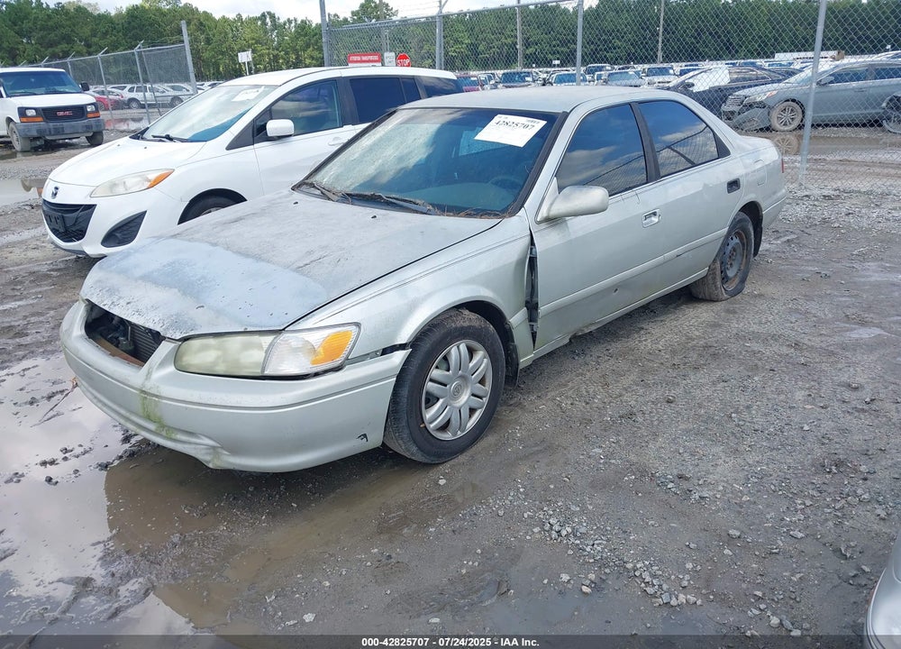 2001 TOYOTA CAMRY VIN: 4T1BG22K71U078196