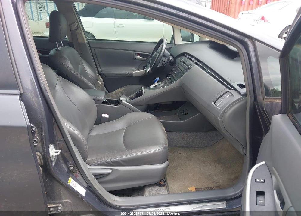 2011 TOYOTA PRIUS VIN: JTDKN3DU1B5340496