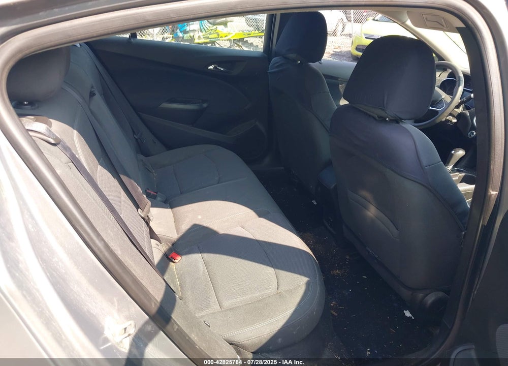 2018 CHEVROLET CRUZE LT AUTO VIN: 1G1BE5SM8J7163309