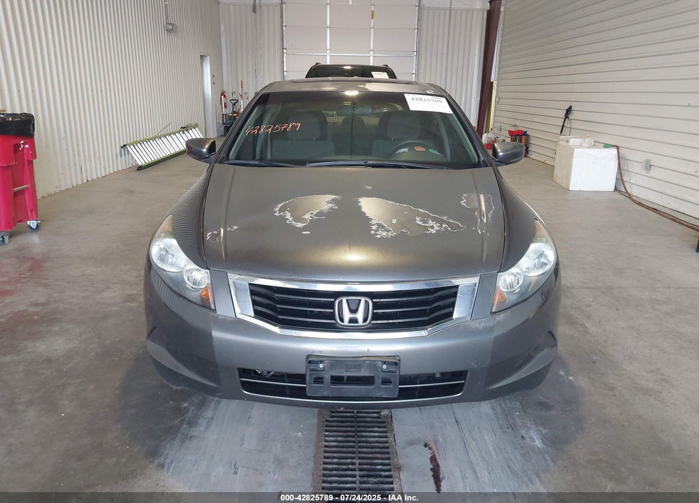 2010 HONDA ACCORD VIN: 1HGCP2F76AA000655