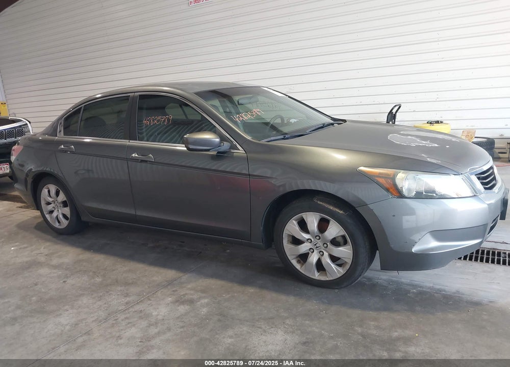 2010 HONDA ACCORD VIN: 1HGCP2F76AA000655