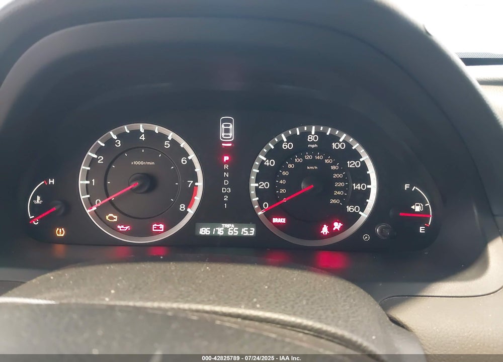 2010 HONDA ACCORD VIN: 1HGCP2F76AA000655