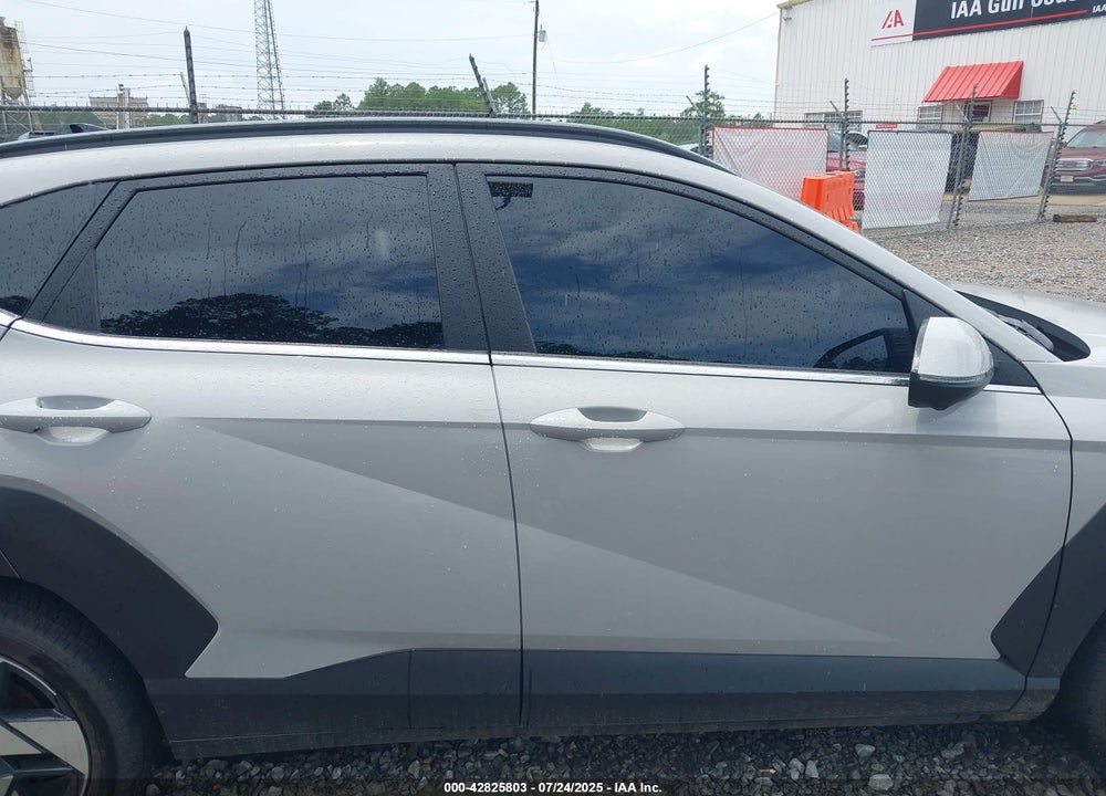 2024 HYUNDAI KONA VIN: KM8HE3A30RU165000