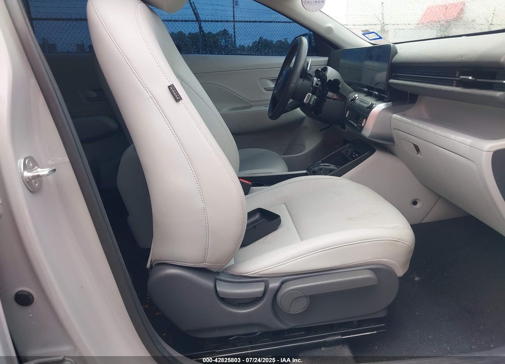 2024 HYUNDAI KONA VIN: KM8HE3A30RU165000
