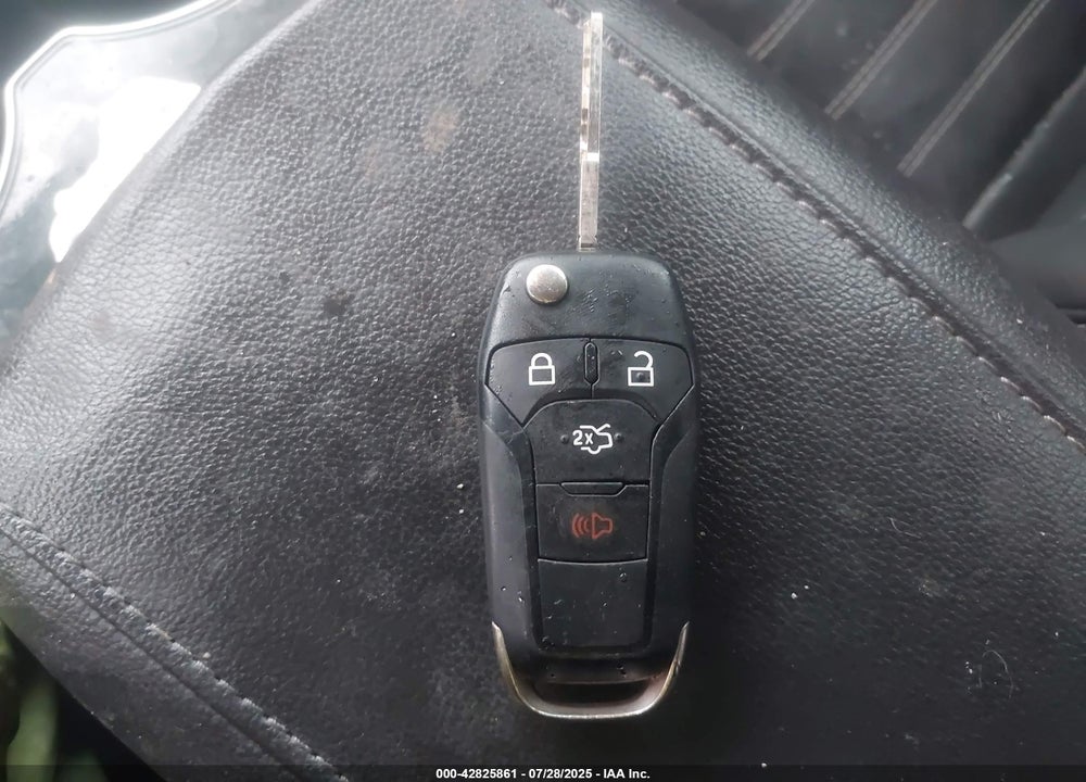2015 FORD FUSION VIN: 3FA6P0HD1FR137105