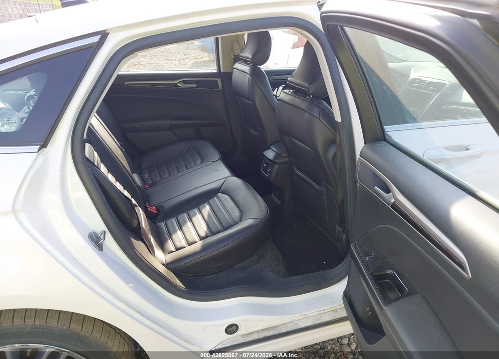 2016 FORD FUSION VIN: 1FA6P0HD7G5109099
