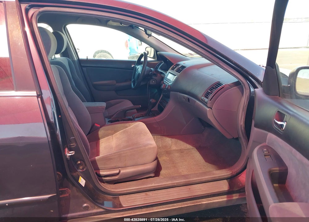 2005 HONDA ACCORD 2.4 LX VIN: 1HGCM56415A193464