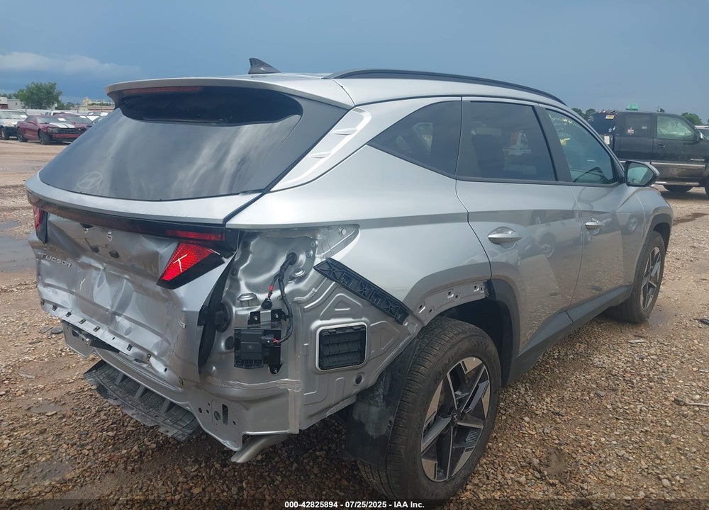 2025 HYUNDAI TUCSON VIN: 5NMJBCDE0SH530705