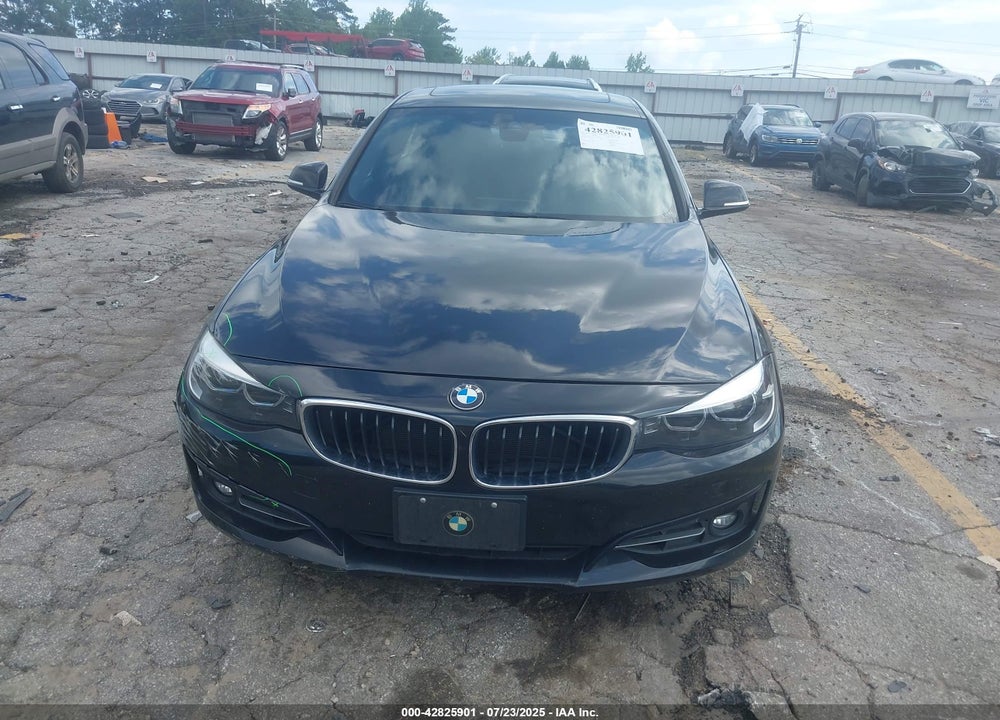 2018 BMW 3 SERIES VIN: WBA8Z9C59JG827568
