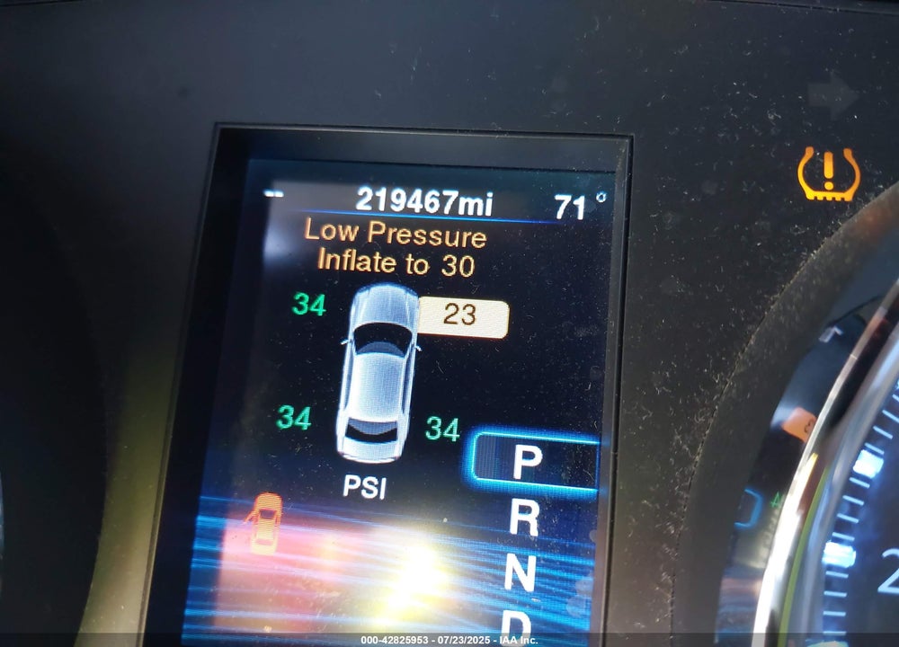 2014 CHRYSLER 300 VIN: 2C3CCAET4EH169846