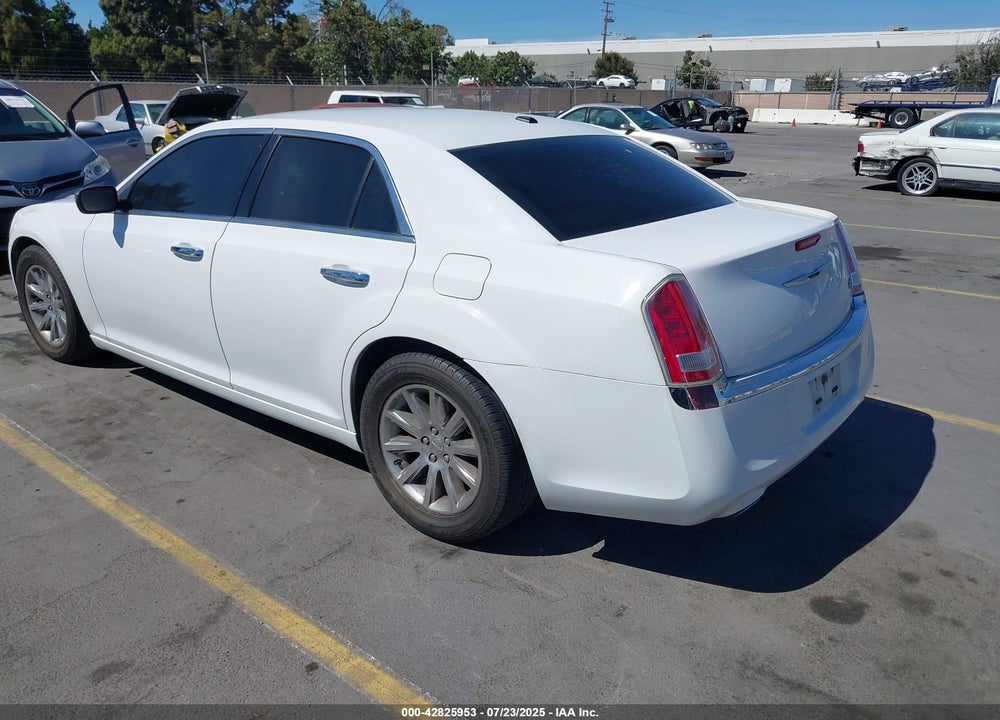 2014 CHRYSLER 300 VIN: 2C3CCAET4EH169846