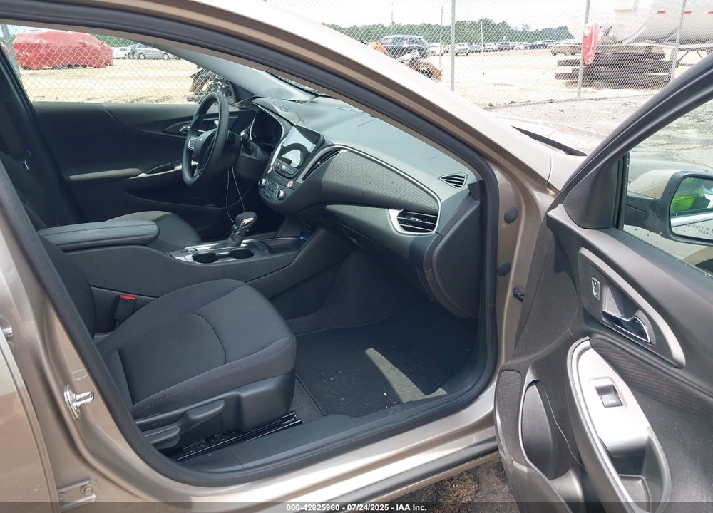 2025 CHEVROLET MALIBU VIN: 1G1ZD5ST5SF124533