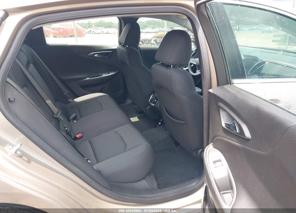 2025 CHEVROLET MALIBU VIN: 1G1ZD5ST5SF124533