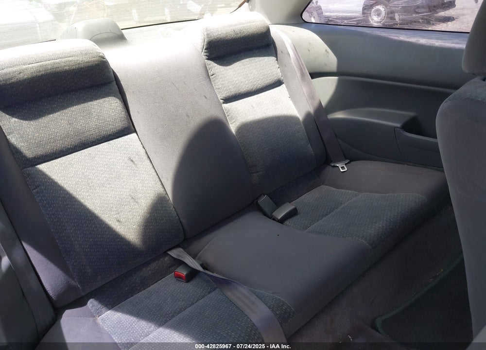 1997 HONDA CIVIC VIN: 1HGEJ6228VL004230