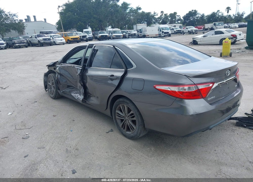 2015 TOYOTA CAMRY SE VIN: 4T1BF1FK5FU101120