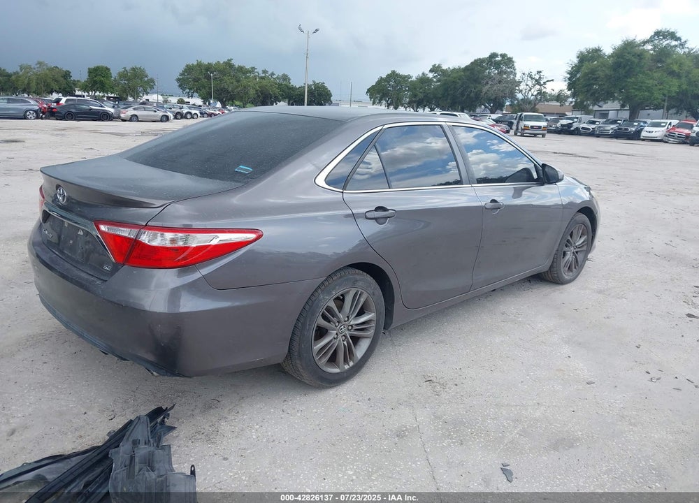 2015 TOYOTA CAMRY SE VIN: 4T1BF1FK5FU101120
