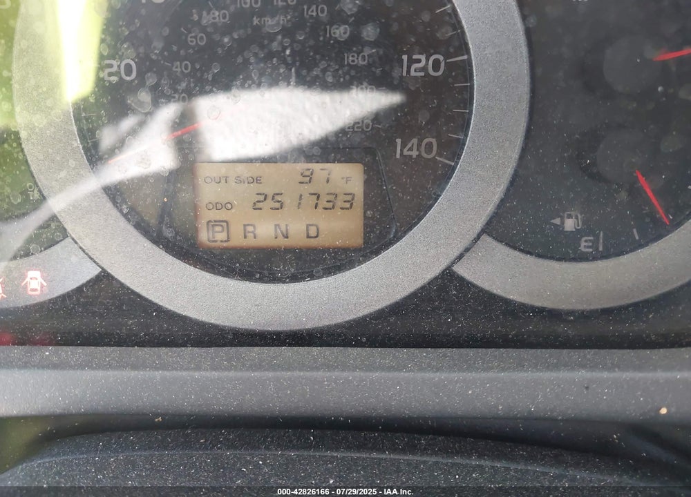 2006 TOYOTA RAV4 VIN: JTMBD33V465024528