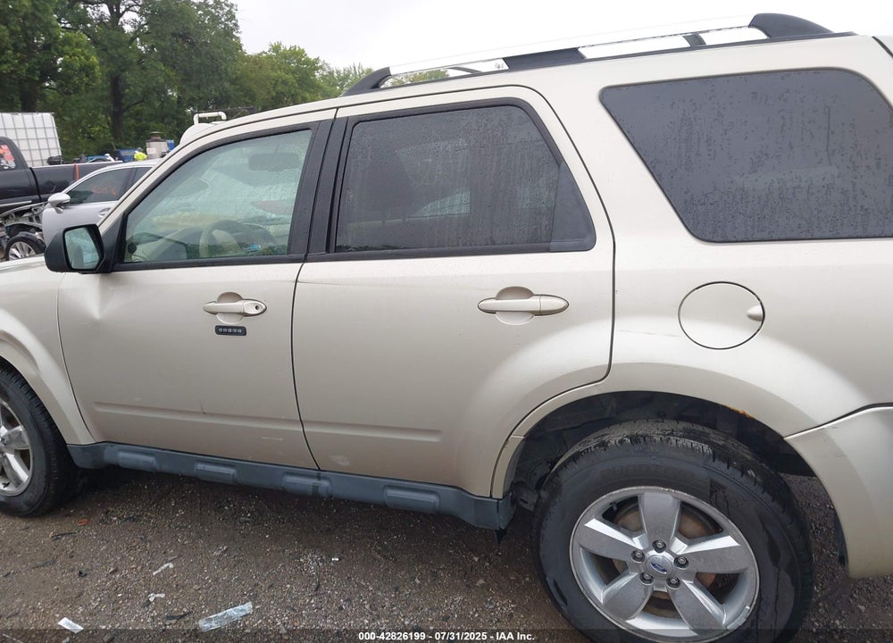 2010 FORD ESCAPE VIN: 1FMCU0EG8AKD25861
