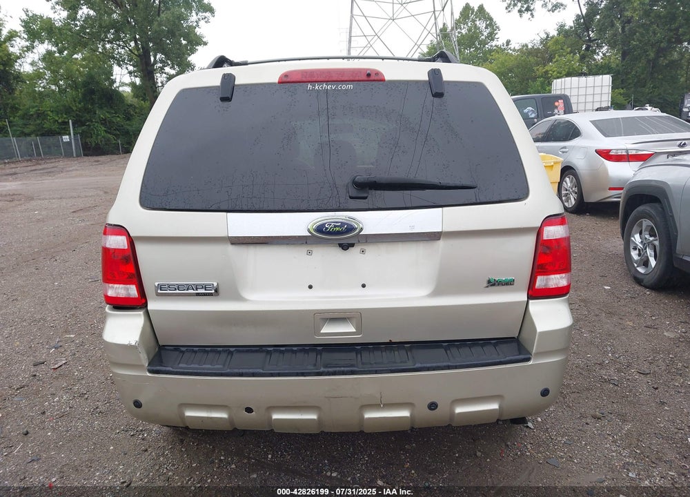 2010 FORD ESCAPE VIN: 1FMCU0EG8AKD25861