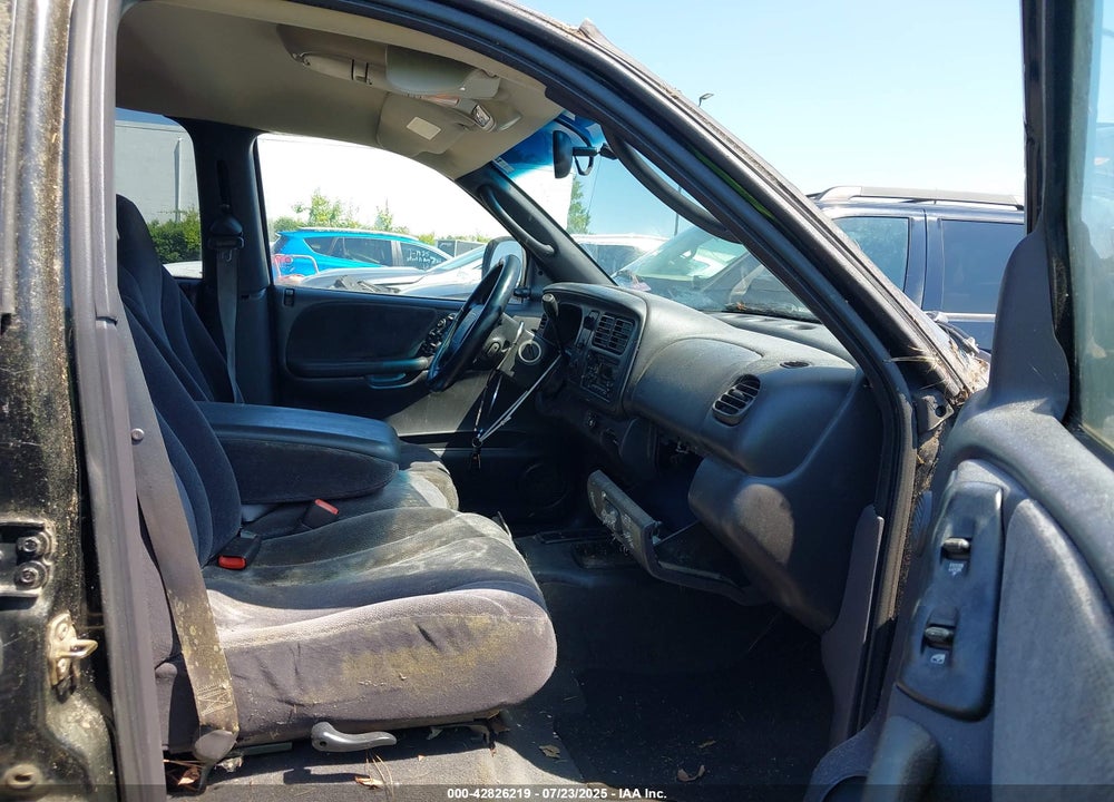 2000 DODGE DAKOTA SLT/SPORT VIN: 1B7GL2AZ1YS730255
