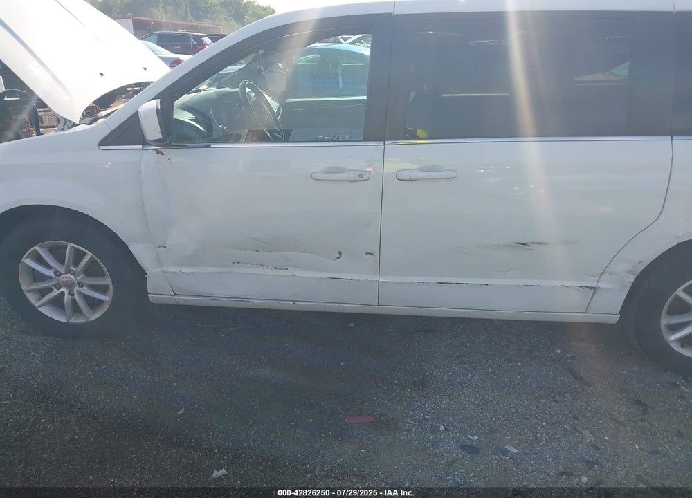 2018 DODGE GRAND CARAVAN SXT VIN: 2C4RDGCG9JR327422