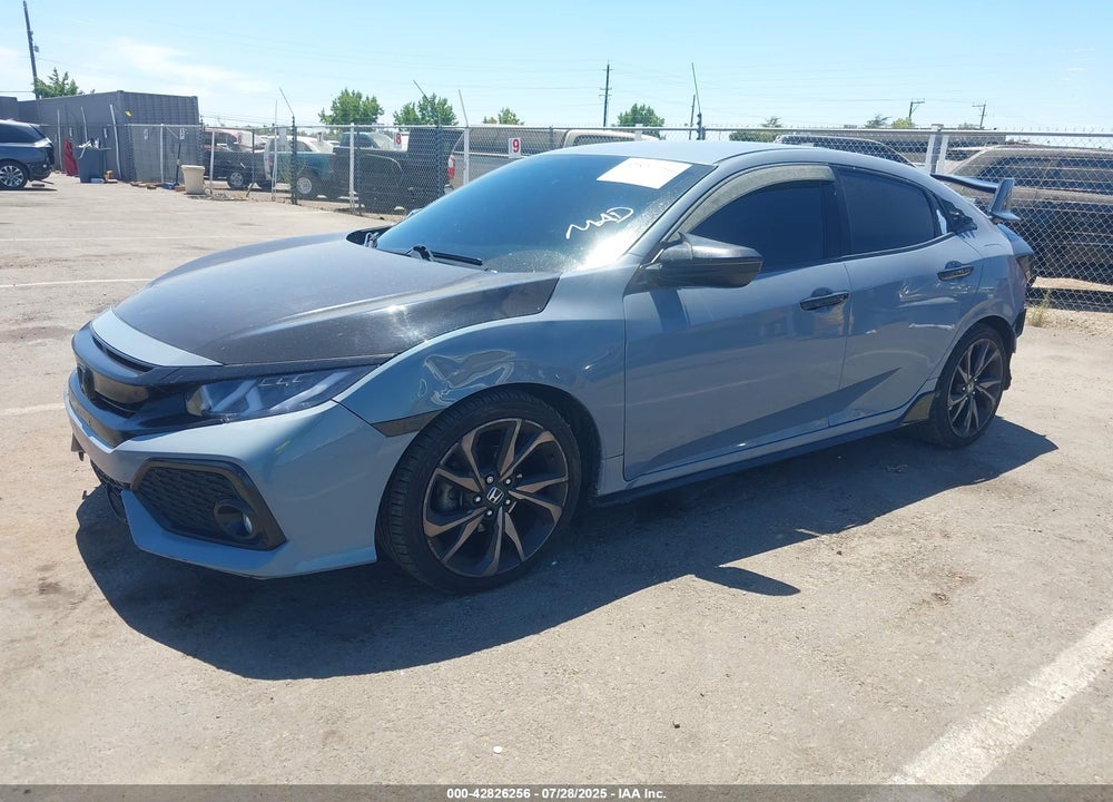 2018 HONDA CIVIC VIN: SHHFK7H40JU424204