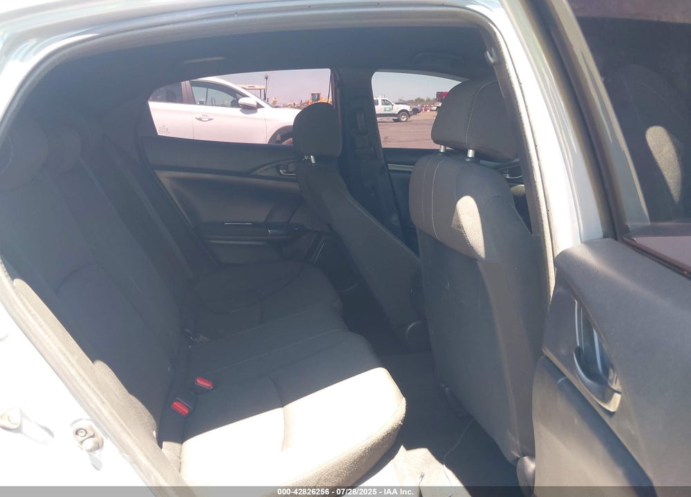 2018 HONDA CIVIC VIN: SHHFK7H40JU424204
