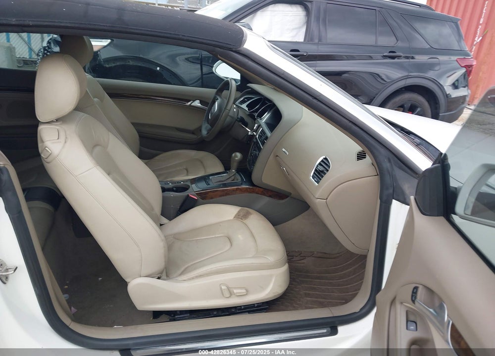 2011 AUDI A5 VIN: WAUJFAFH1BN008973