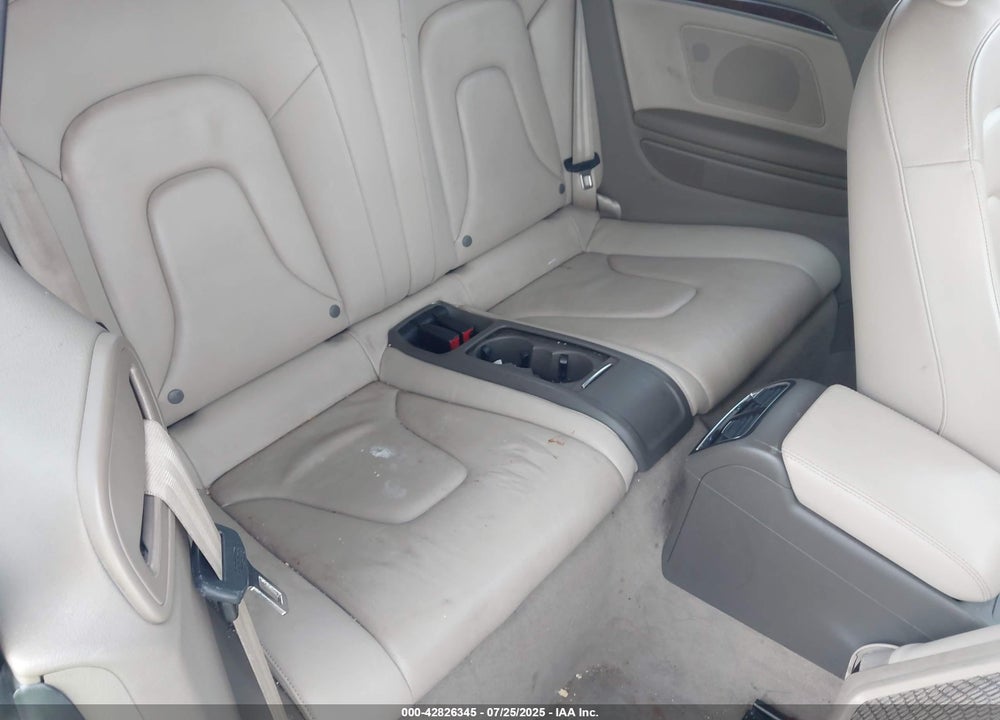 2011 AUDI A5 VIN: WAUJFAFH1BN008973