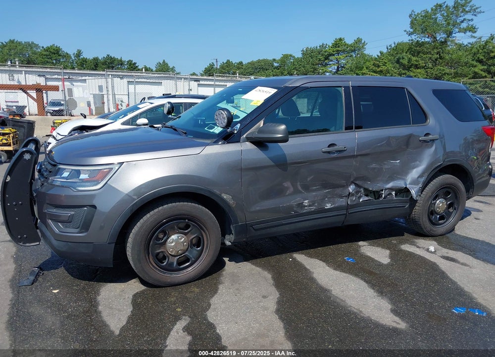 2017 FORD POLICE INTERCEPTOR SEDAN VIN: 1FM5K8AR0HGE25745