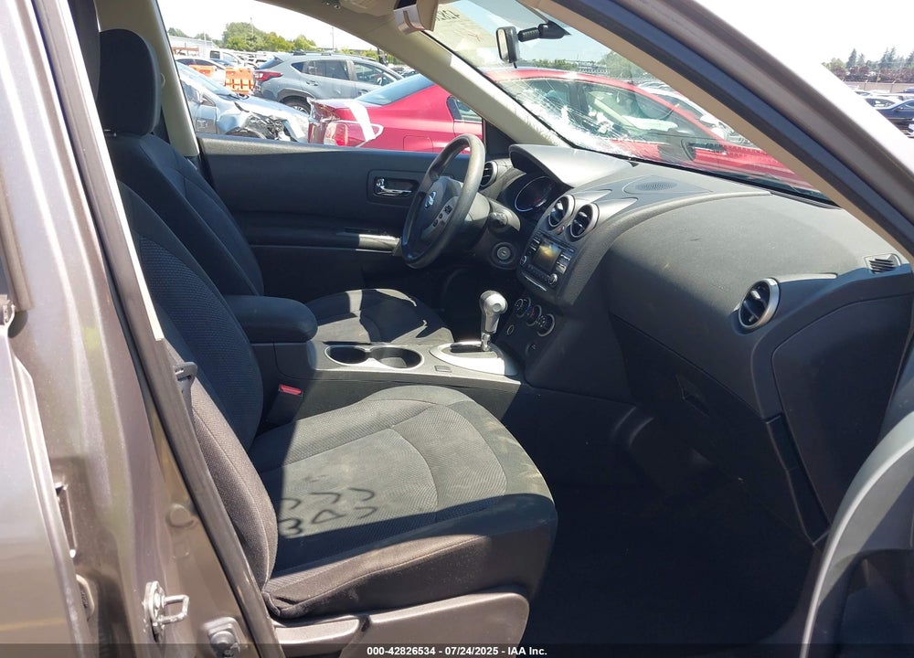 2015 NISSAN ROGUE VIN: JN8AS5MV3FW757325